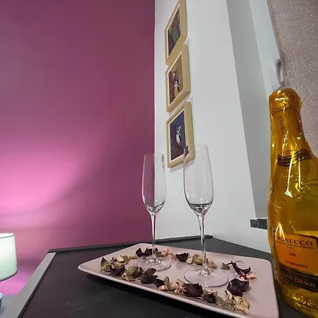 Domus Joannina Bed & Breakfast 4*