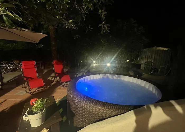 לינה וארוחת בוקר Domus Joannina