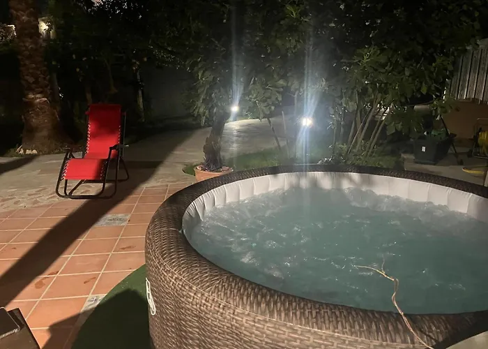 לינה וארוחת בוקר Domus Joannina פומפיי